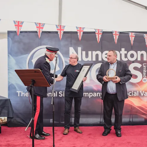 Nuneaton Signs Winners Of The Kings Award